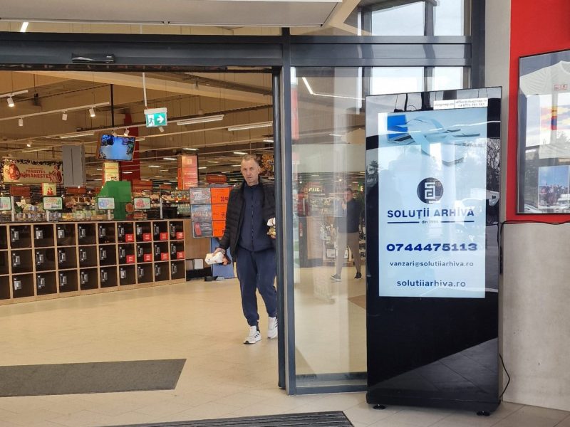 Rețeaua DOOH EkoGroup aduce în Brașov viziunea lui Ciprian Petrescu